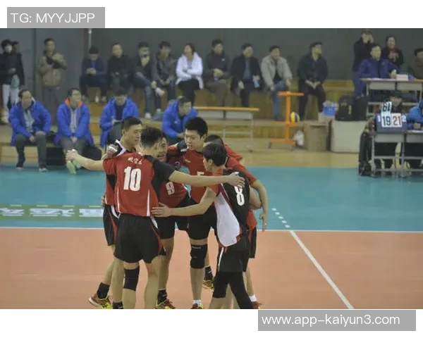 小桥稳定发挥贡献15分9板5助攻1断球助力球队胜利