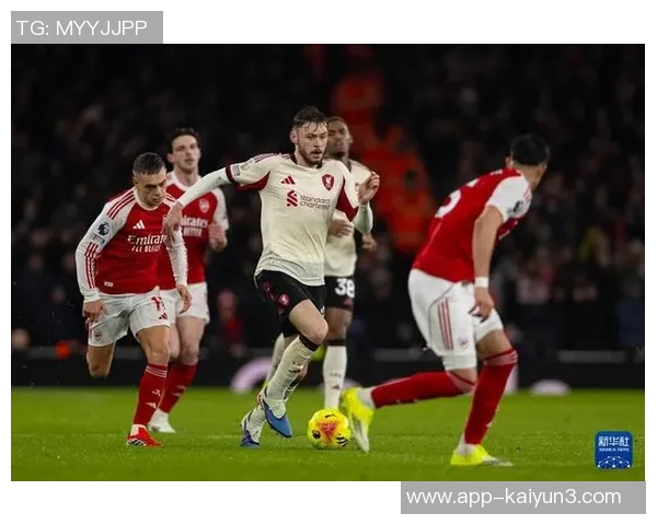 城车与阿森纳战平利物浦趁机扩大领先优势至六分