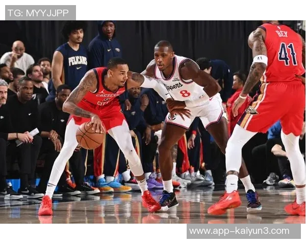 快船与国王激战正酣半场比分紧咬小卡与科林斯表现抢眼 快船与国王激战正酣半场比分紧咬小卡与科林斯表现抢眼